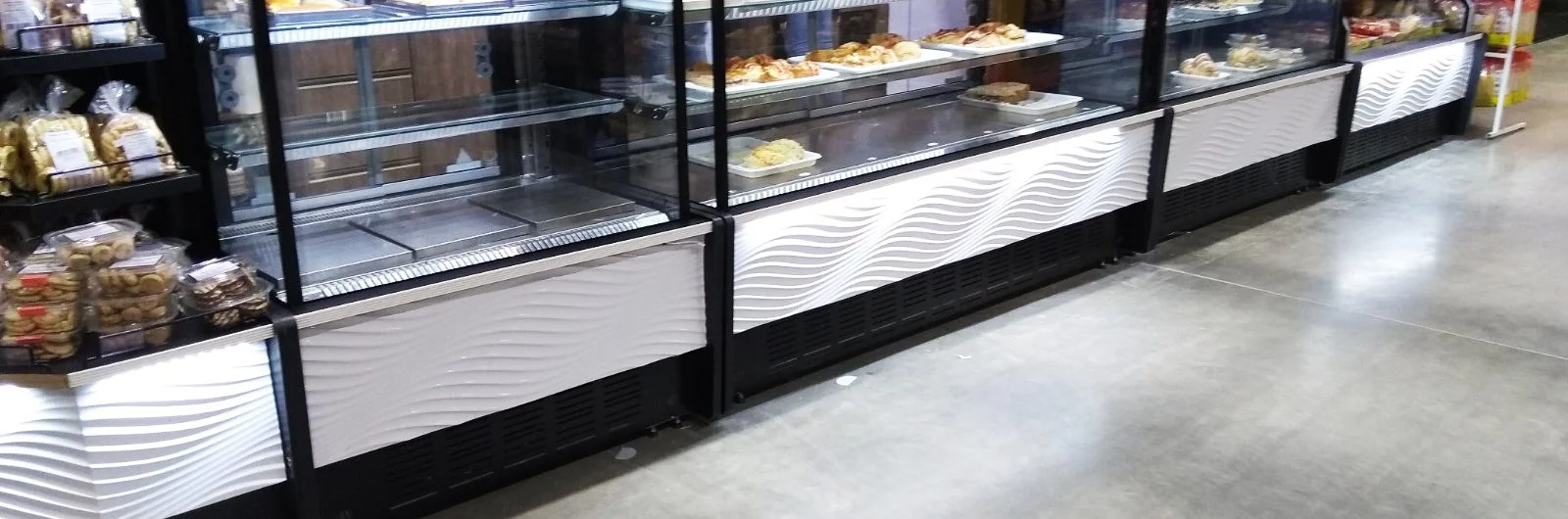 Entenda a influência da iluminação dos supermercados na qualidade dos produtos