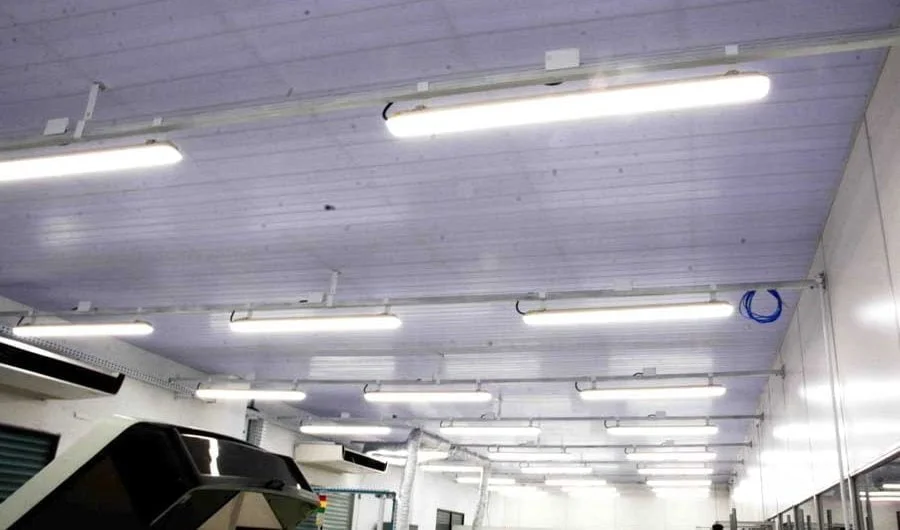 Luminária hermética LED, saiba onde a sua aplicação é ideal