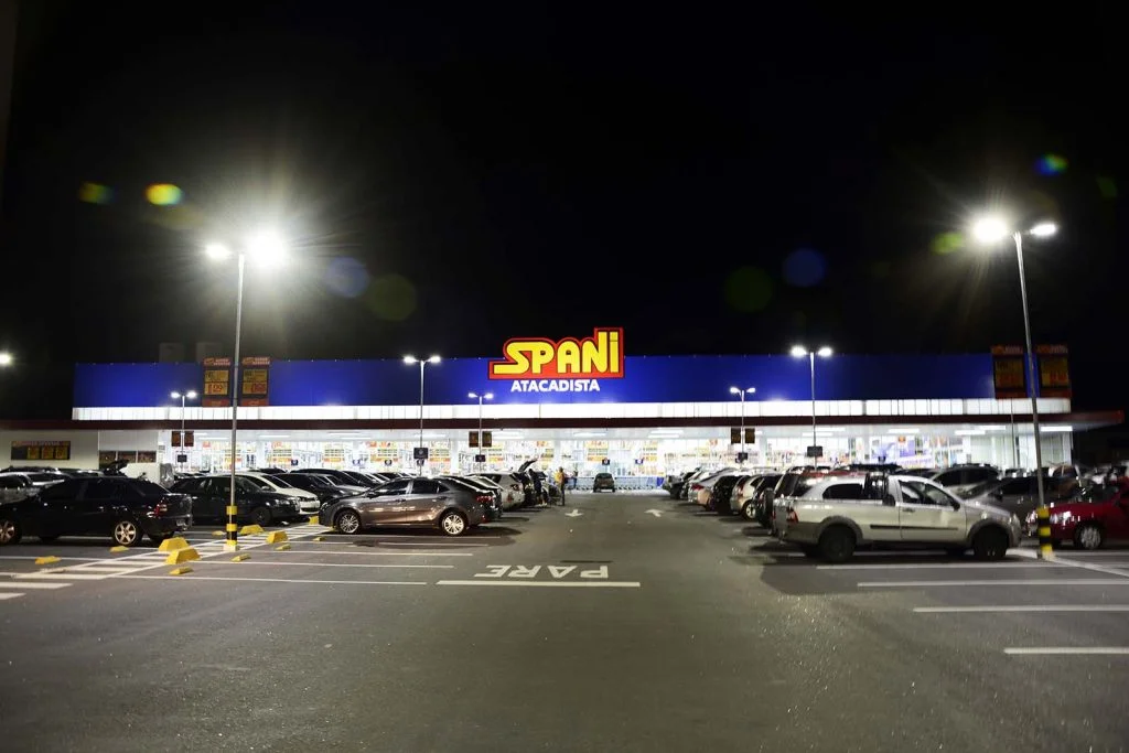 Estacionamento Supermercado