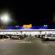 Iluminação LED Estacionamento Supermercado