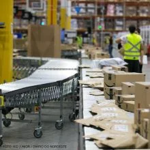 Galpão Logístico da Amazon