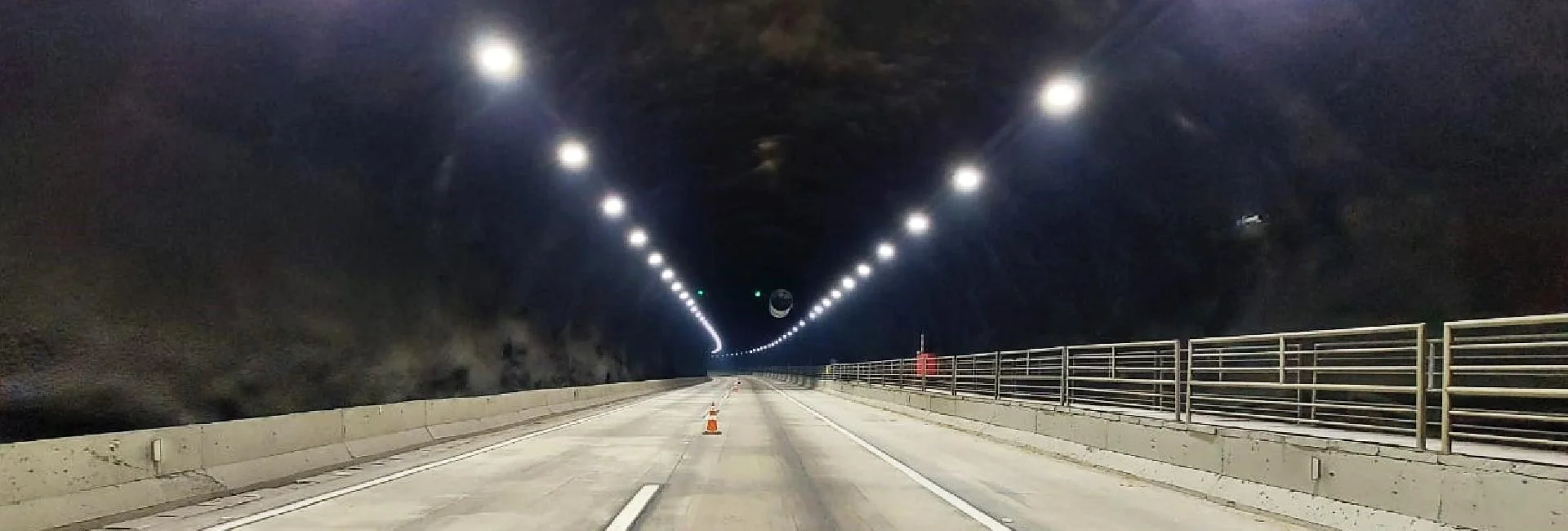 Iluminação de Túnel em Rodovia