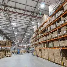 Iluminação LED indústria Farmacêutica Centro de distribuição
