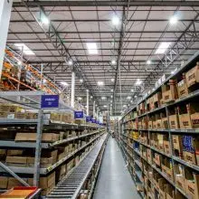 Iluminação LED indústria Farmacêutica Centro de distribuição